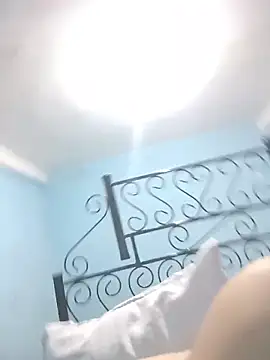 barbielamaravilla11 online show from 02/15/26, 02:23