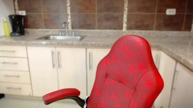 ValentinaMillers  online show from 09/30/25, 03:29