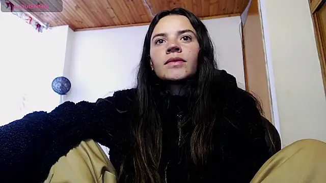 Skylar Serenity online show from 10/30/25, 07:44