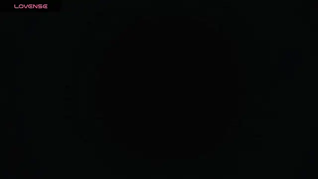 Skylar Serenity online show from 10/31/25, 06:04