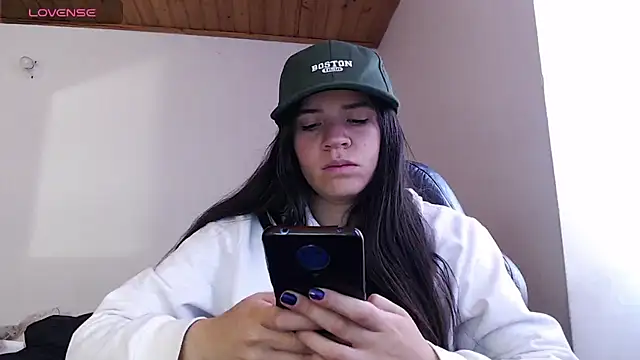 Skylar Serenity online show from 11/23/25, 02:49