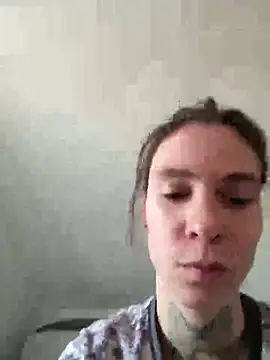 HoneySquirrel online show from 11/14/25, 11:14