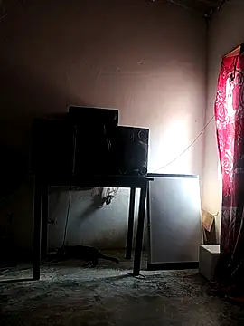 giannis090 online show from 09/15/25, 08:09