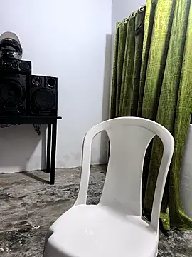 giannis090 online show from 10/14/25, 04:02