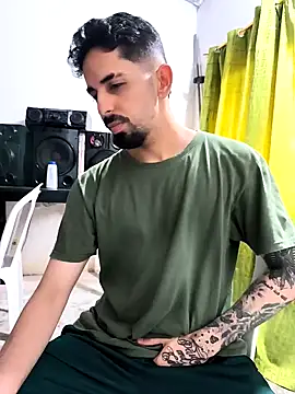 giannis090 online show from 10/01/25, 09:51