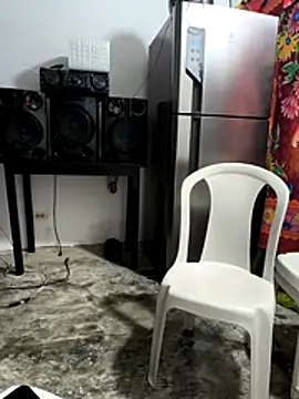 giannis090 online show from 11/04/25, 07:39