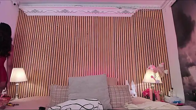 keeyla stone online show from 11/05/25, 08:34