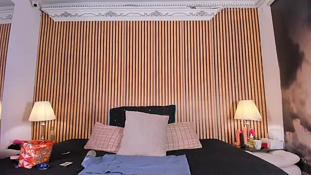 keeyla stone online show from 09/11/25, 08:09