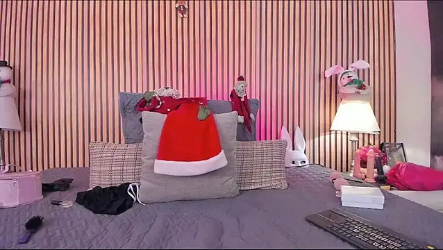 keeyla stone online show from 12/19/25, 09:50