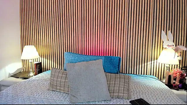 keeyla stone online show from 02/04/26, 09:43