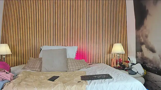 keeyla stone online show from 09/23/25, 10:17