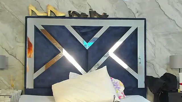 VanessaHard as online show from 02/17/26, 07:55