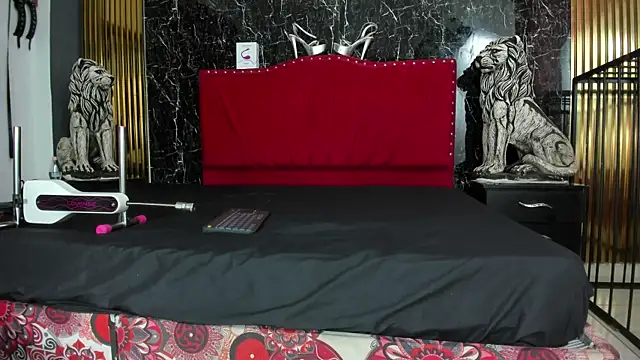 VanessaHard as online show from 04/05/26, 03:13