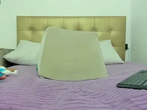 candy sex 18 online show from 10/23/25, 12:09