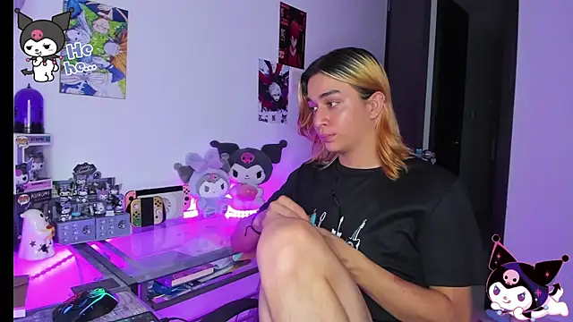 KeitaMoon online show from 10/27/25, 10:00