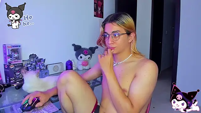 KeitaMoon online show from 10/17/25, 09:27