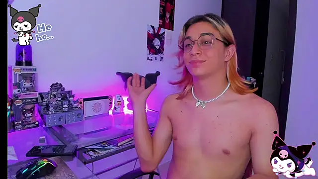 KeitaMoon online show from 10/22/25, 07:13