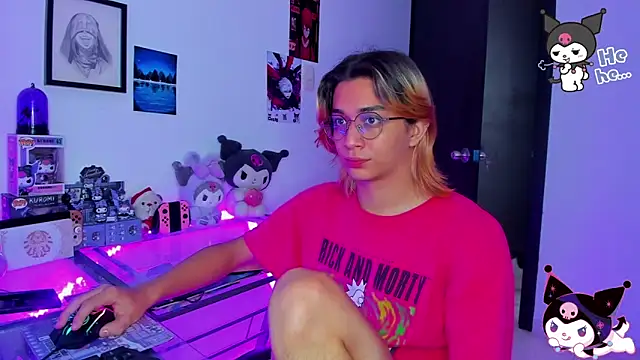 KeitaMoon online show from 12/16/25, 01:37