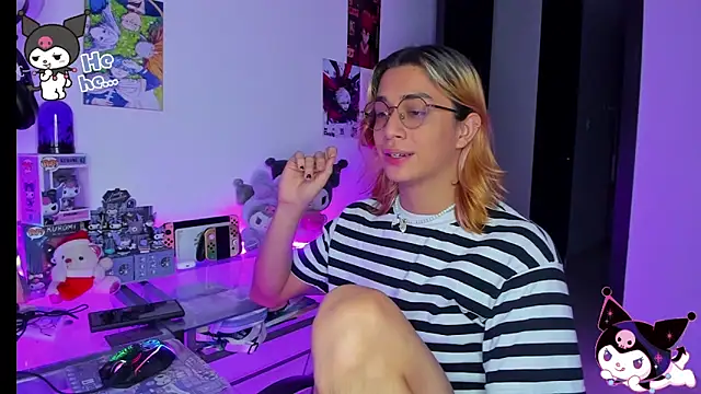 KeitaMoon online show from 11/04/25, 10:35