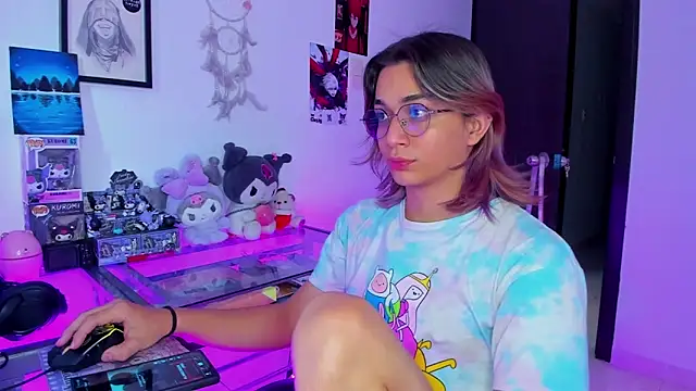 Snapshot of KeitaMoon chatting on 02/20/26, 07:27 KeitaMoon online show from 02/20/26, 07:27