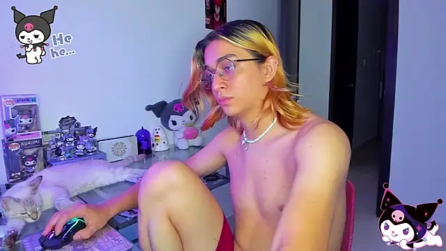 KeitaMoon online show from 10/18/25, 10:01