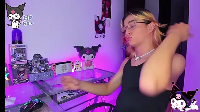 KeitaMoon online show from 10/23/25, 10:41