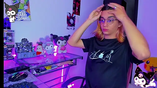 KeitaMoon online show from 11/17/25, 07:51