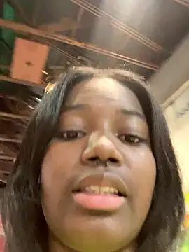 Snapshot of Annia_DH chatting on 10/16/25, 11:13 Annia DH online show from 10/16/25, 11:13