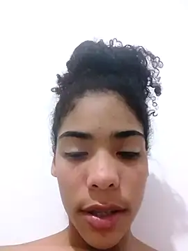 Snapshot of ZafiroAndFlynn chatting on 02/16/26, 06:12 ZafiroAndFlynn online show from 02/16/26, 06:12