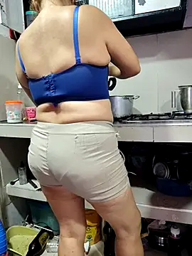 Snapshot of rubi_49 chatting on 09/25/25, 03:18 rubi 49 online show from 09/25/25, 03:18