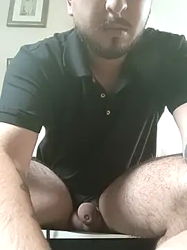 Javiermyers2000 online show from 04/17/26, 05:27