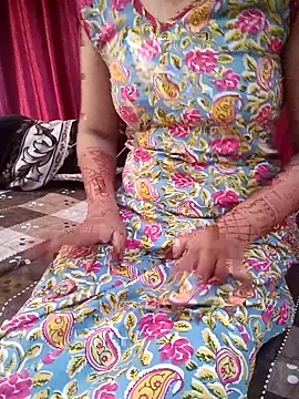Snapshot of Anamika-singhania chatting on 10/12/25, 05:47 Anamika-singhania online show from 10/12/25, 05:47