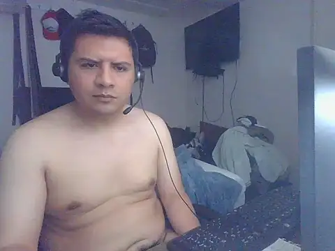 Snapshot of Xxxristiano chatting on 02/15/26, 02:49 Xxxristiano online show from 02/15/26, 02:49