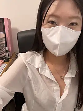 ni ni01 online show from 05/19/26, 02:35
