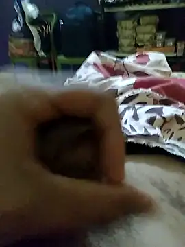 Snapshot of bigibigiboo chatting on 09/25/25, 07:20 bigibigiboo online show from 09/25/25, 07:20