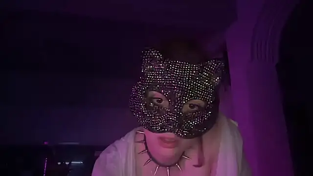 Lunahadidd online show from 03/05/26, 12:51