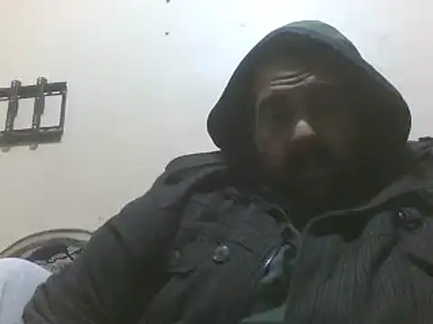 elpoop7305 online show from 01/07/26, 01:16