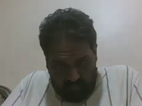 elpoop7305 online show from 11/18/25, 11:37