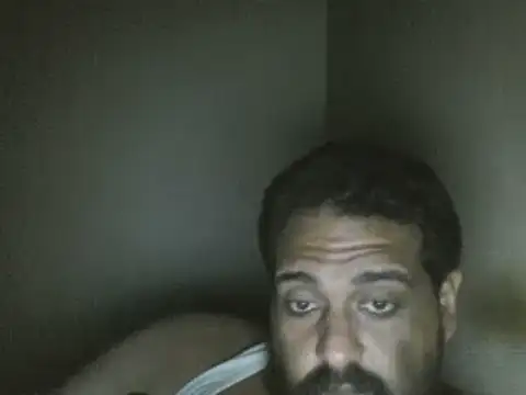 elpoop7305 online show from 05/04/26, 06:33
