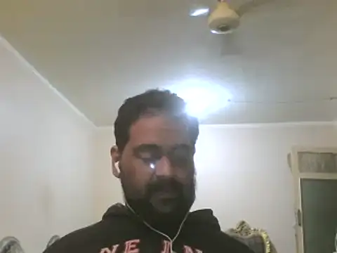 elpoop7305 online show from 10/20/25, 11:33