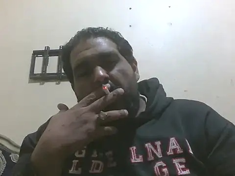 elpoop7305 online show from 01/14/26, 07:06