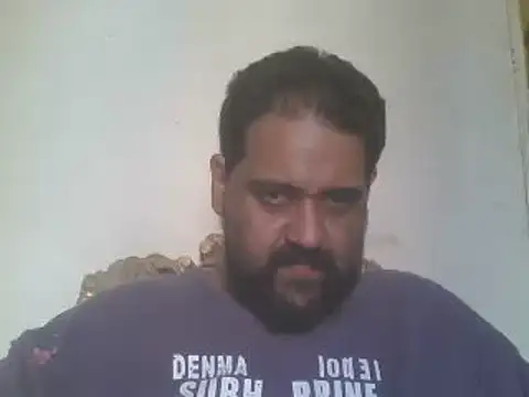 elpoop7305 online show from 10/06/25, 10:49