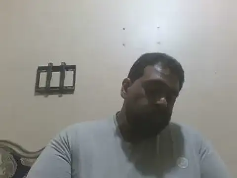 elpoop7305 online show from 04/08/26, 10:33