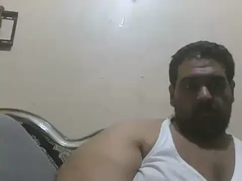 elpoop7305 online show from 04/22/26, 11:11