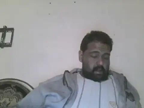 elpoop7305 online show from 02/03/26, 08:52