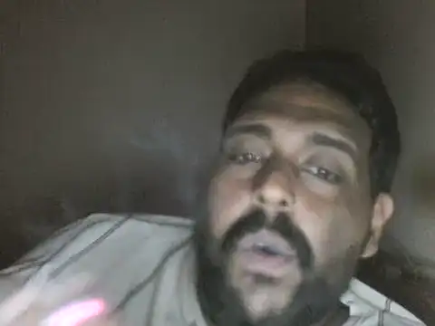 elpoop7305 online show from 11/08/25, 02:42