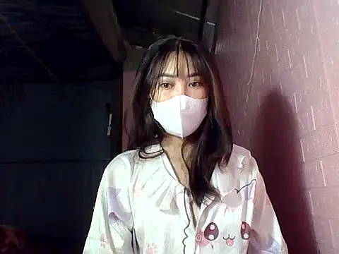 Snapshot of Seri202 chatting on 10/21/25, 03:06 Seri202 online show from 10/21/25, 03:06