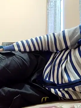 INTERNATIONAL0001 online show from 11/16/25, 01:32