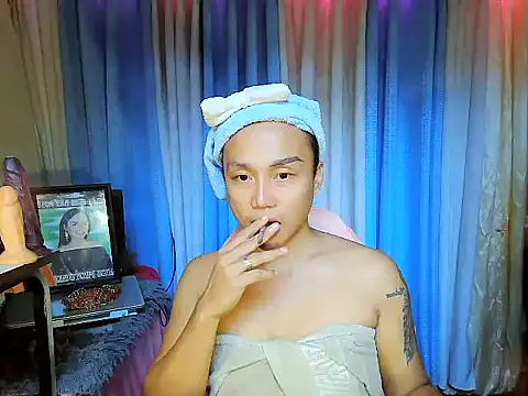 Snapshot of YourNikkieXxx chatting on 06/21/26, 06:41 YourNikkieXxx online show from 06/21/26, 06:41