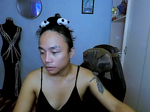 YourNikkieXxx online show from 12/20/25, 10:23